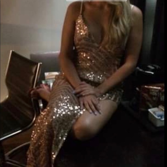 Rose Gold sequence MAXY dress - Picture 4 of 6